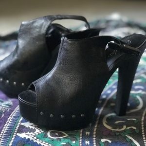 Black studded open toe platform heels